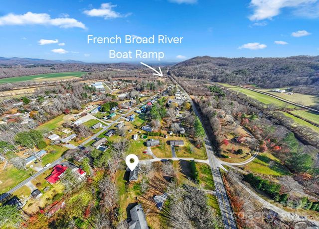 68 Lisam Way, Etowah, NC 28729