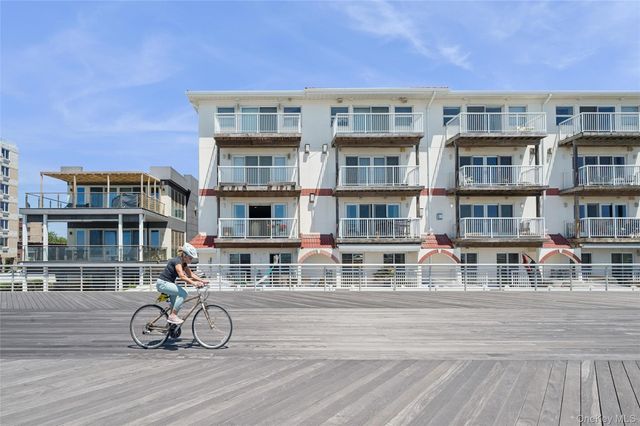452 Oceanfront 102, Long Beach, NY 11561