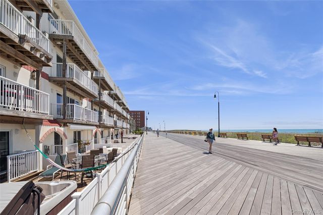 452 Oceanfront 102, Long Beach, NY 11561