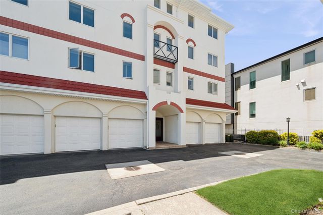 452 Oceanfront 102, Long Beach, NY 11561