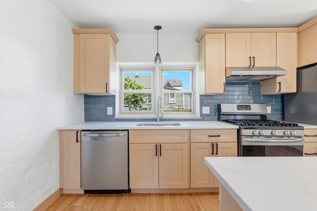 1555 S New Jersey Street, Indianapolis, IN 46225