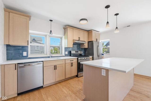 1555 S New Jersey Street, Indianapolis, IN 46225
