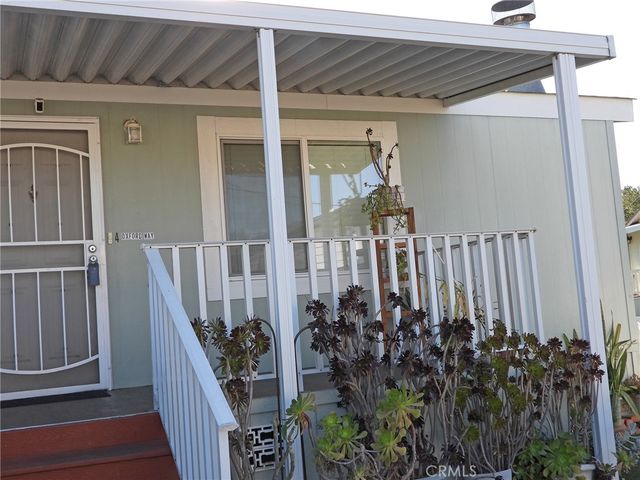 4 Oxford Way, Northridge, CA 91324