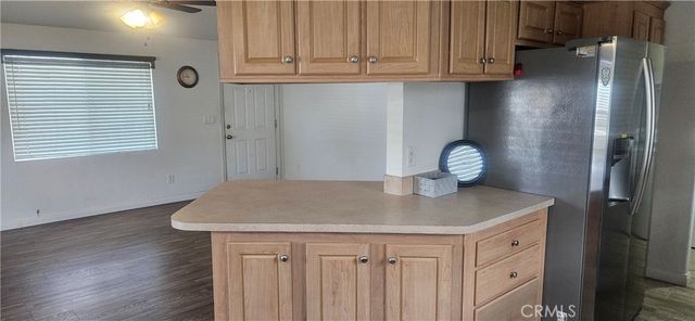 4 Oxford Way, Northridge, CA 91324