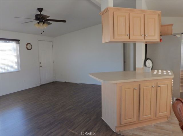 4 Oxford Way, Northridge, CA 91324