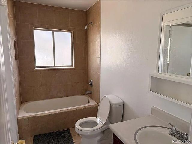 18035 E Iowa Dr, Aurora, CO 80017
