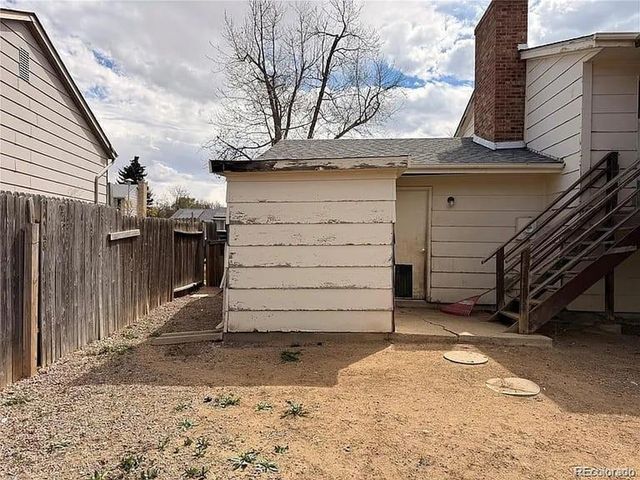 18035 E Iowa Dr, Aurora, CO 80017