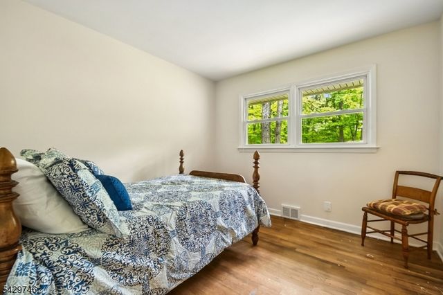200 Pleasant Plains Rd, Long Hill Twp., NJ 07980