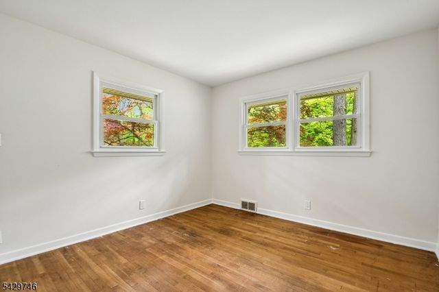 200 Pleasant Plains Rd, Long Hill Twp., NJ 07980