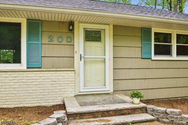 200 Pleasant Plains Rd, Long Hill Twp., NJ 07980