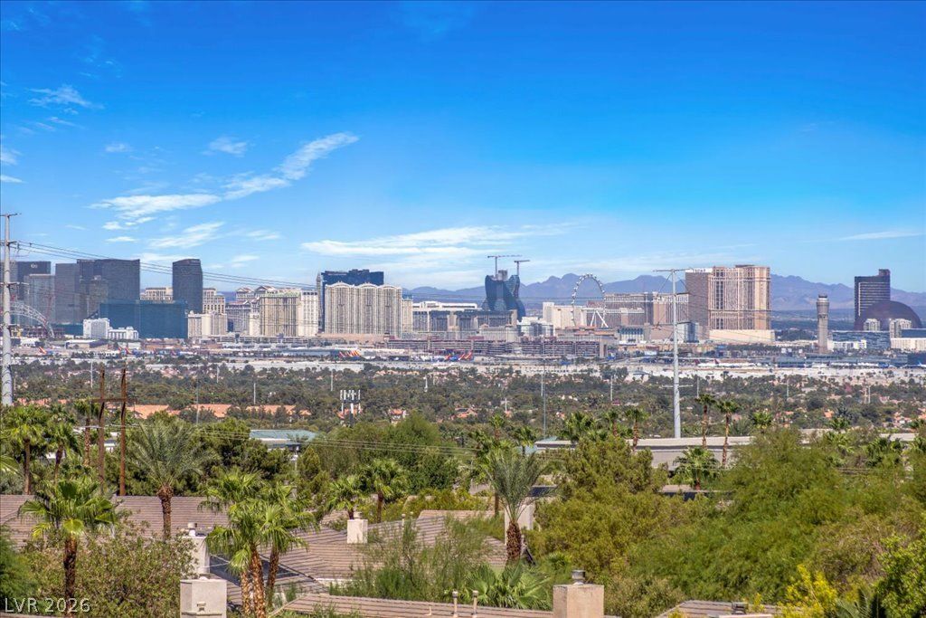 2500 Antique Blossom Avenue, Henderson, NV 89052 — exterior