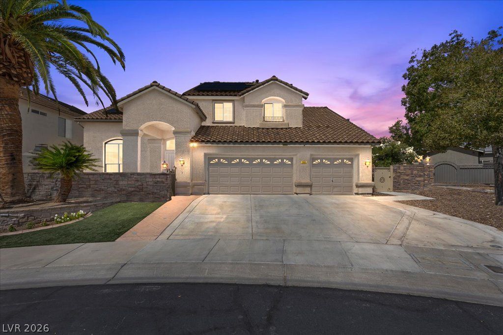 2500 Antique Blossom Avenue, Henderson, NV 89052 — photo 2