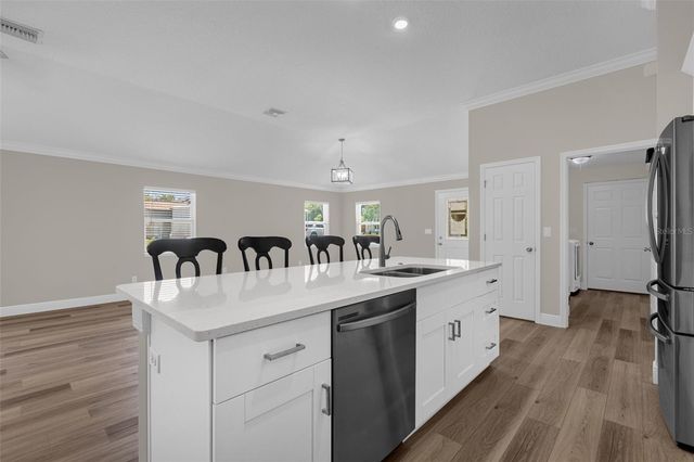 706 STANLEY AVENUE, Wildwood, FL 34785