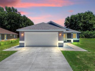706 STANLEY AVENUE, Wildwood, FL 34785
