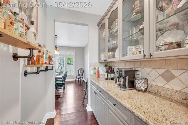 1445 Wood Trail, Oxford Charter Township, MI 48371