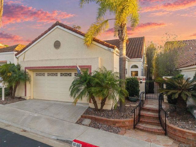 1686 Hermosita, San Marcos, CA 92078