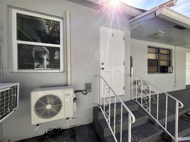 1928 Wilson Street 3, Hollywood, FL 33020