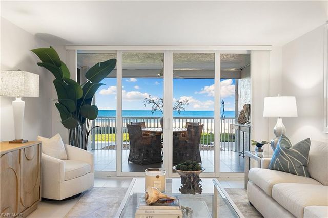 1919 Gulf Shore BLVD N # 101, Naples, FL 34102