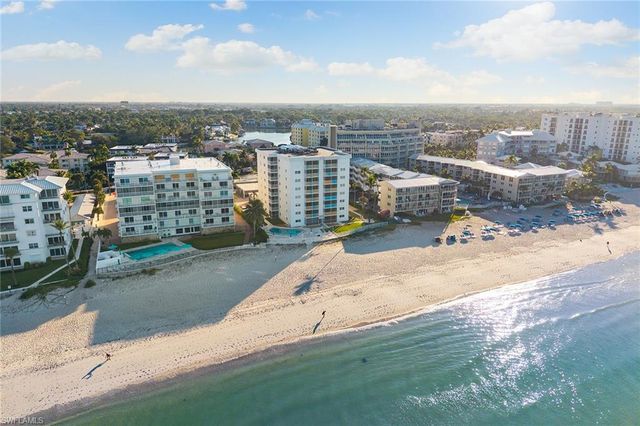 1919 Gulf Shore BLVD N # 101, Naples, FL 34102