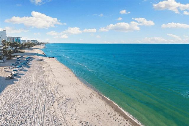 1919 Gulf Shore BLVD N # 101, Naples, FL 34102