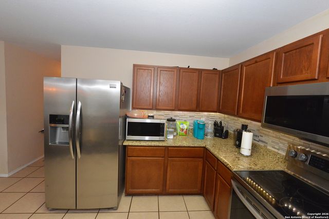 5819 Waterford Oaks, San Antonio, TX 78250