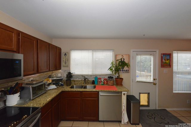 5819 Waterford Oaks, San Antonio, TX 78250