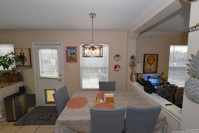 5819 Waterford Oaks, San Antonio, TX 78250