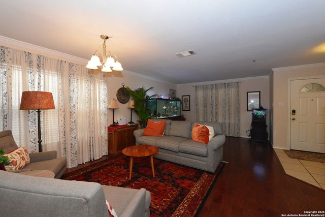 5819 Waterford Oaks, San Antonio, TX 78250