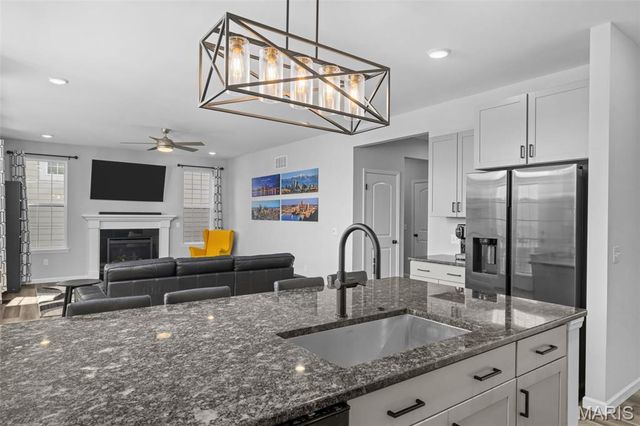 17129 Centaur Station Drive, Wildwood, MO 63040