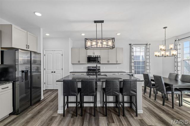 17129 Centaur Station Drive, Wildwood, MO 63040