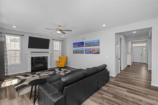 17129 Centaur Station Drive, Wildwood, MO 63040