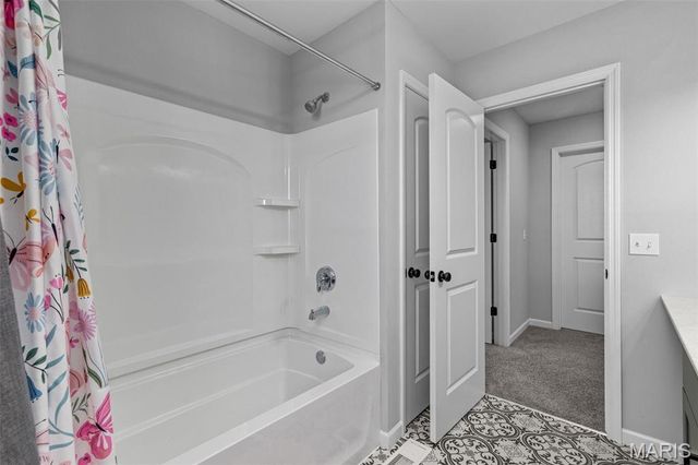 17129 Centaur Station Drive, Wildwood, MO 63040