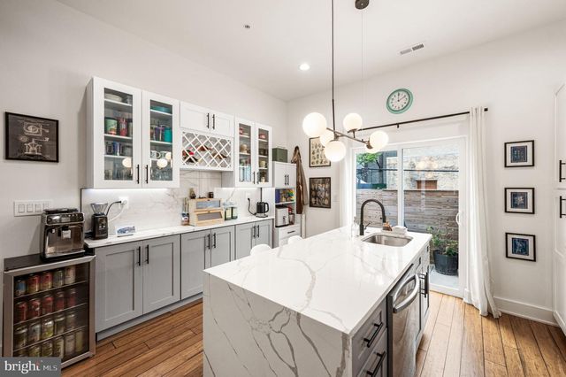 2061 MCCLELLAN ST, Philadelphia, PA 19145