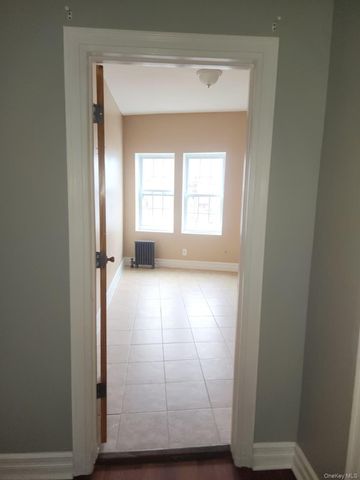 116-43 Sutphin Boulevard, Jamaica, NY 11434