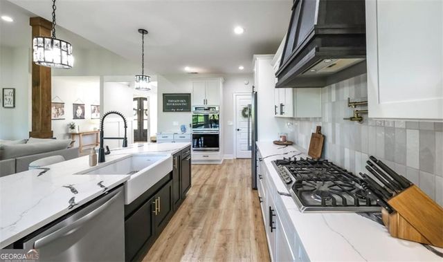 2392 Welcome Road, Roopville, GA 30170