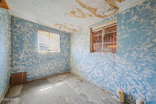 1044 E 24th Street, Tucson, AZ 85713