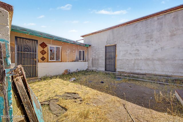 1044 E 24th Street, Tucson, AZ 85713