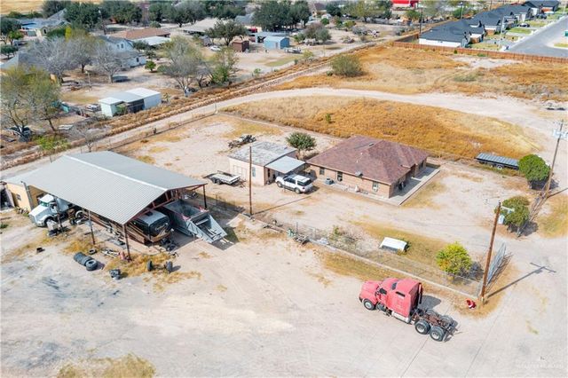 1301 Expressway 83, Penitas, TX 78576