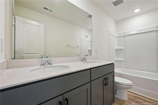 23 Chestnut Oak Lane, Lillington, NC 27546