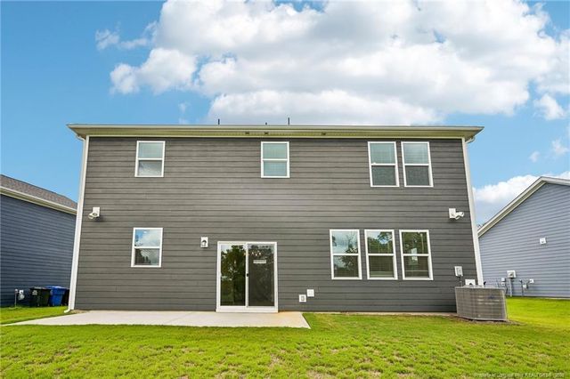 23 Chestnut Oak Lane, Lillington, NC 27546