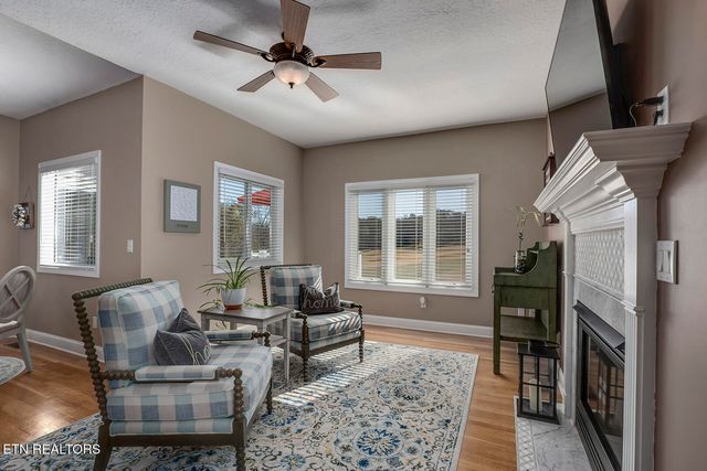 130 Daleyuhski Way, Loudon, TN 37774