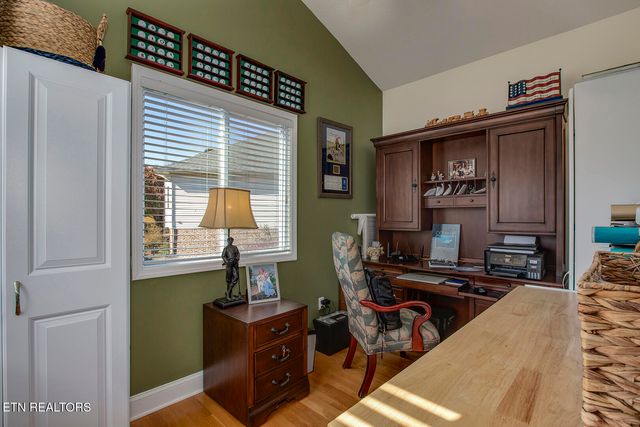 130 Daleyuhski Way, Loudon, TN 37774