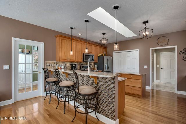 130 Daleyuhski Way, Loudon, TN 37774