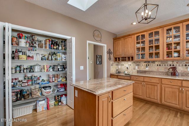 130 Daleyuhski Way, Loudon, TN 37774