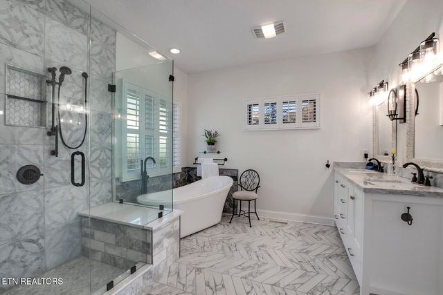 130 Daleyuhski Way, Loudon, TN 37774