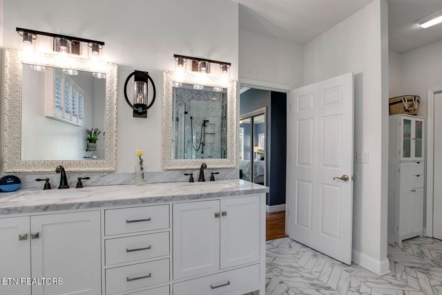 130 Daleyuhski Way, Loudon, TN 37774