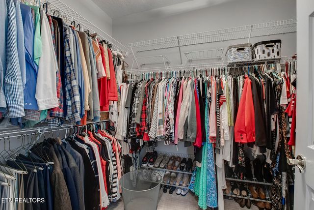 130 Daleyuhski Way, Loudon, TN 37774