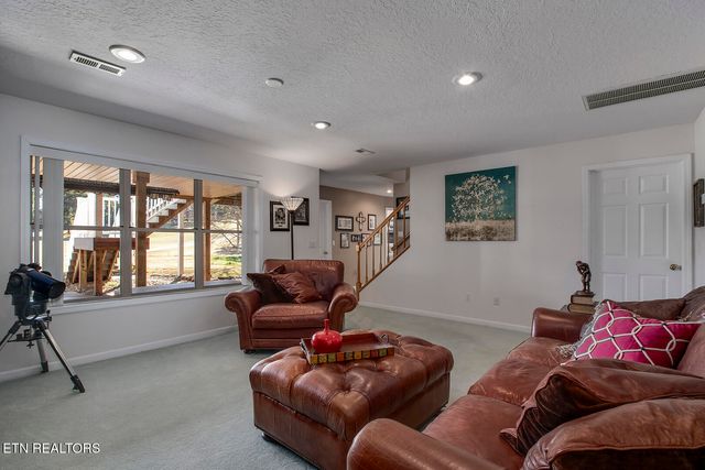 130 Daleyuhski Way, Loudon, TN 37774