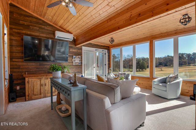 130 Daleyuhski Way, Loudon, TN 37774