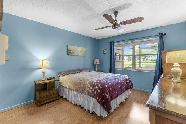 266 Ventnor S, Deerfield Beach, FL 33442